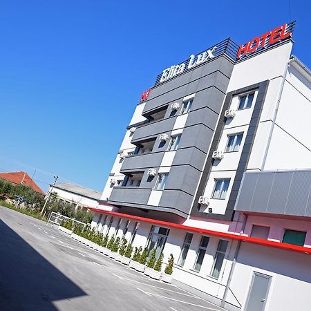 Garni Uni Elita Lux Hotel Ni Εξωτερικό φωτογραφία