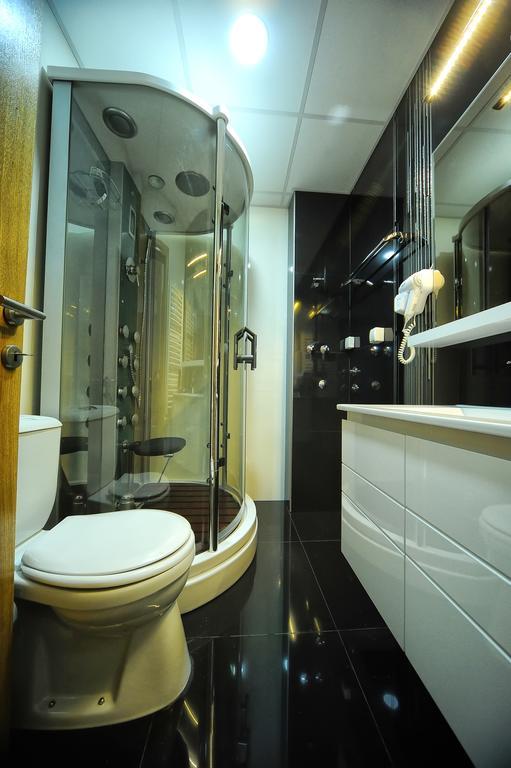 Garni Uni Elita Lux Hotel Ni Δωμάτιο φωτογραφία