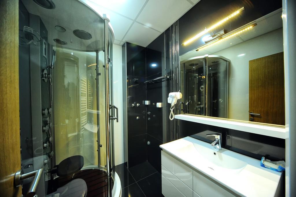Garni Uni Elita Lux Hotel Ni Δωμάτιο φωτογραφία