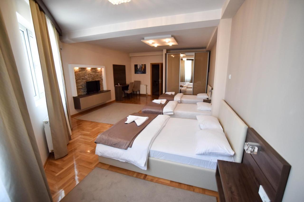 Garni Uni Elita Lux Hotel Ni Εξωτερικό φωτογραφία